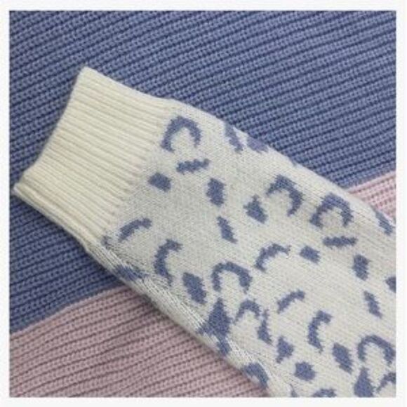 Leopard Blue and Pink Color-block Sweater - Picture 4 of 5